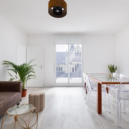 La Terrasse De L'eglise, Paris Center & Eurostar 15 Mn, Brand New Duplex With Terrasse, Balcony, 2 Bathrooms, Parking, * Saint-Denis (Seine-Saint-Denis)