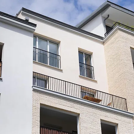 La Terrasse De L'eglise, Paris Center & Eurostar 15 Mn, Brand New Duplex With Terrasse, Balcony, 2 Bathrooms, Parking, Apartment *