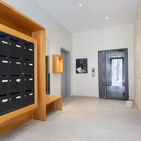 La Terrasse De L'eglise, Paris Center & Eurostar 15 Mn, Brand New Duplex With Terrasse, Balcony, 2 Bathrooms, Parking, * Saint-Denis (Seine-Saint-Denis)