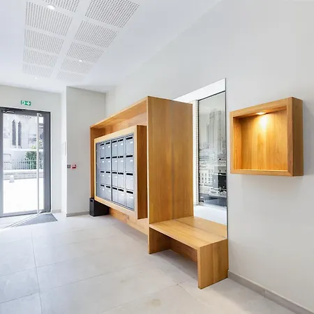 Apartment La Terrasse De L'eglise, Paris Center & Eurostar 15 Mn, Brand New Duplex With Terrasse, Balcony, 2 Bathrooms, Parking,
