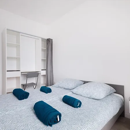 Apartment La Terrasse De L'eglise, Paris Center & Eurostar 15 Mn, Brand New Duplex With Terrasse, Balcony, 2 Bathrooms, Parking,